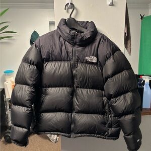 The North Face Men's Dark Puffer Jacket